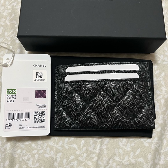 ❌SOLD❌Chanel Flat Card Holder - Picture 3 of 5